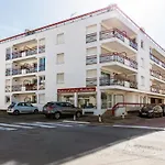 Apartment Les Sternes By Interhome